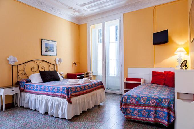 Hostal Del Palau บาร์เซโลนา ภายนอก รูปภาพ