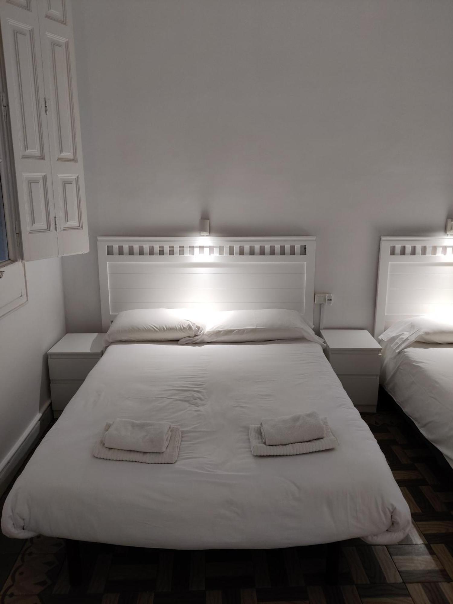 Hostal Del Palau บาร์เซโลนา ภายนอก รูปภาพ