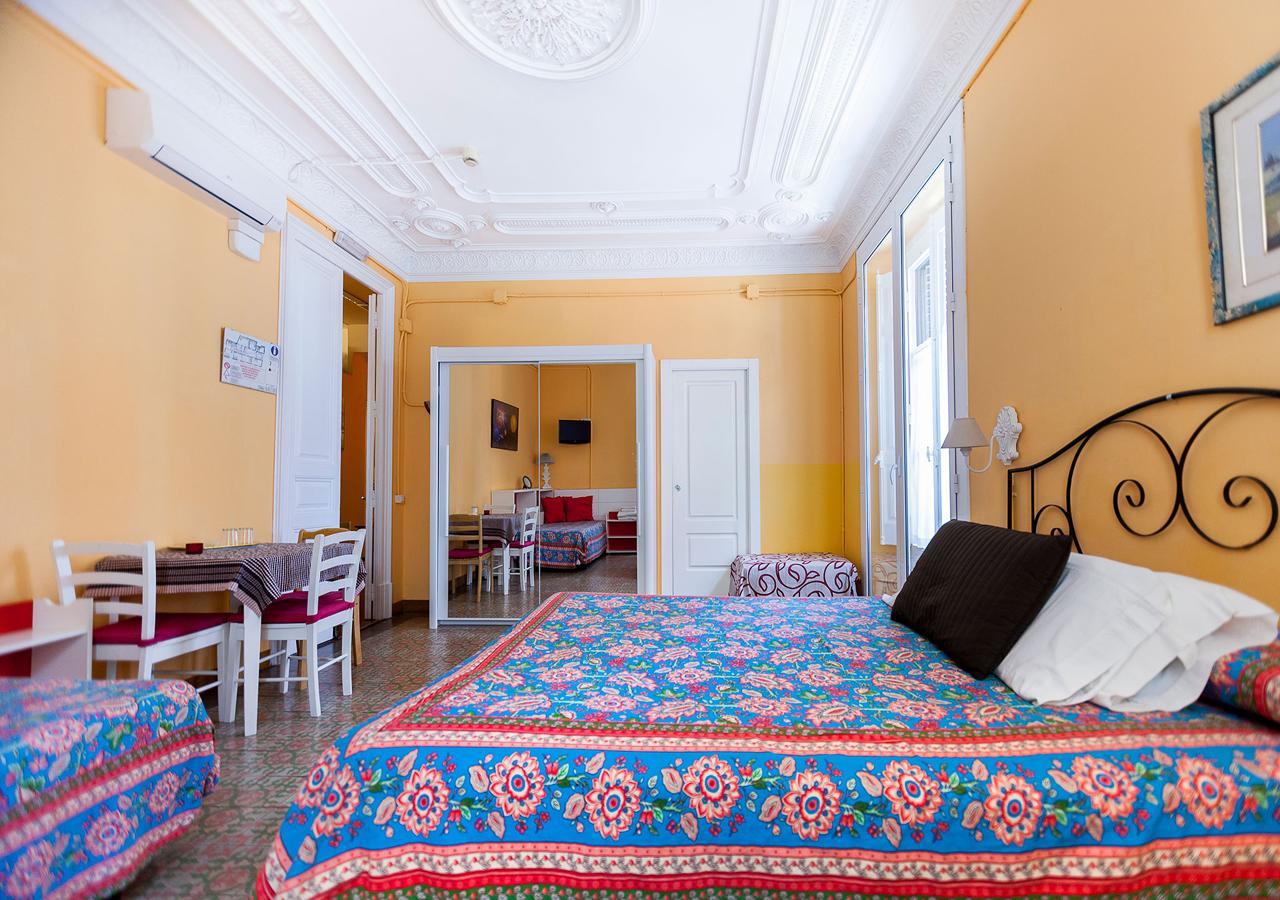 Hostal Del Palau บาร์เซโลนา ภายนอก รูปภาพ